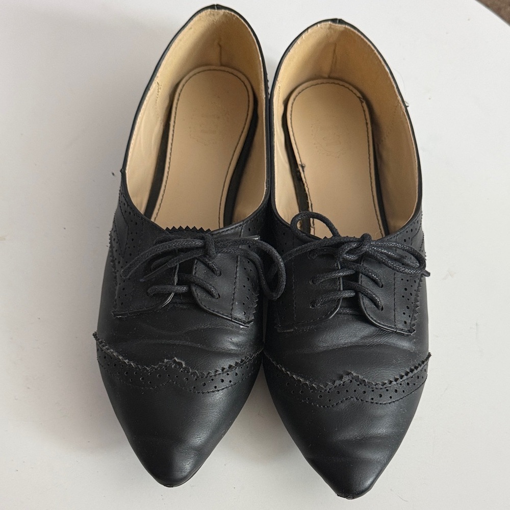 Classic Black Leather Women's Brogues